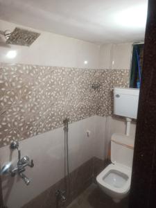 Bathroom Image of 290 Sq.ft 1 RK Builder Floor for rent in Airoli Navi Mumbai for Rs. 11000