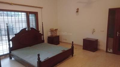 Bedroom Image of 5000 Sq.ft 4 BHK Builder Floor for rent in South City Floors 1, Sector 41 Gurgaon for Rs. 100000