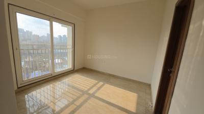 Bedroom Image of 700 Sq.ft 2 BHK Apartment / Flat for sale in Shapoorji Pallonji BKC 28, Bandra East Mumbai for Rs. 20000000