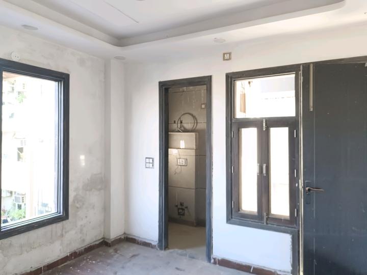 Burari Garhi, Burari Main Image 1