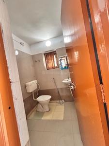 Bathroom Image of 1330 Sq.ft 3 BHK Apartment / Flat for sale in Rukanpura Patna for Rs. 7600000