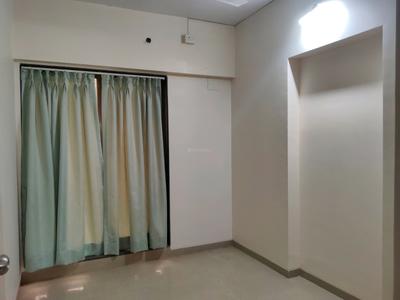 Bedroom Image of 2100 Sq.ft 4 BHK Apartment / Flat for sale in Dosti The Majesta, Thane West Thane for Rs. 43000000