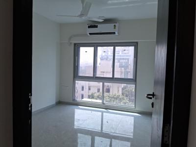 Bedroom Image of 800 Sq.ft 2 BHK Apartment / Flat for rent in Rudra Paradise, Santacruz East Mumbai for Rs. 110000
