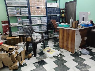Bedroom Image of 2100 Sq.ft 6 BHK Independent House for sale in Alambagh Lucknow for Rs. 15000000