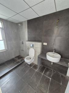 Bathroom Image of 5650 Sq.ft 4 BHK Penthouse for sale in Prapti Springs Retreat 4, Bhayli Vadodara for Rs. 17500000