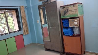 Bedroom Image of 950 Sq.ft 2 BHK Apartment / Flat for sale in Mulund East Mumbai for Rs. 13900000