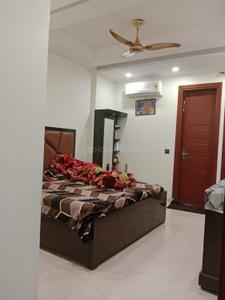 Bedroom Image of 855 Sq.ft 2.5 BHK Builder Floor for sale in Sant Nirankari Colony RWA, Mukherjee Nagar New Delhi for Rs. 11000000