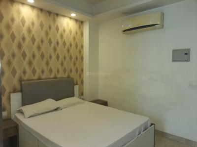 Bedroom Image of 230 Sq.ft 1 RK Apartment / Flat for rent in DLF Phase 3 Gurgaon for Rs. 18500