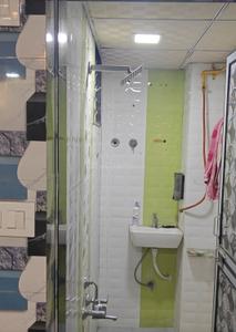 Bathroom Image of 1600 Sq.ft 4 BHK Apartment / Flat for sale in Aanjada Nagar Surat for Rs. 6100000