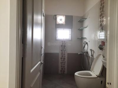 Bathroom Image of 2300 Sq.ft 3 BHK Duplex for rent in Pallikaranai Chennai for Rs. 35000
