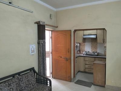 Living Room Image of 990 Sq.ft 2 BHK Apartment / Flat for sale in Vikaspuri New Delhi for Rs. 7500000