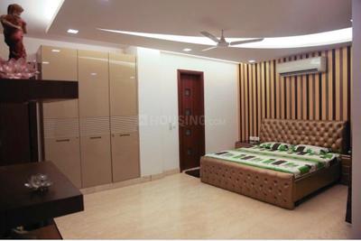 Bedroom Image of 3330 Sq.ft 4 BHK Builder Floor for sale in Greater Kailash II New Delhi for Rs. 90000000