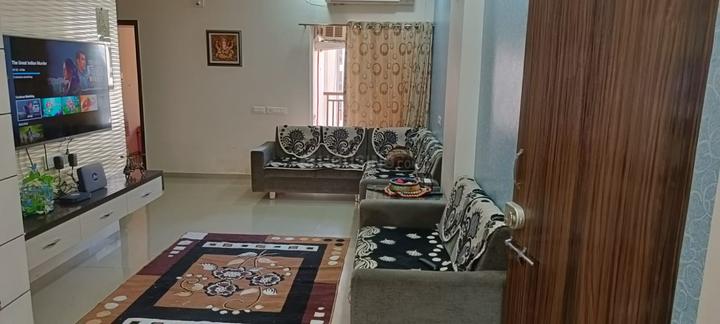 Prathna Lavish Main Image 1
