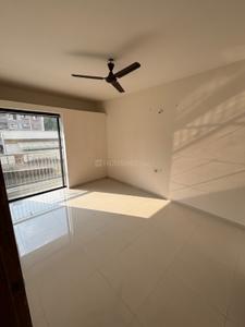 Bedroom Image of 1072 Sq.ft 2 BHK Apartment / Flat for rent in Thakkers Eva Luxuria, Dwarka Nashik for Rs. 18000