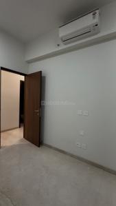 Bedroom Image of 1300 Sq.ft 3 BHK Apartment / Flat for rent in Piramal Mahalaxmi, Worli Mumbai for Rs. 230000