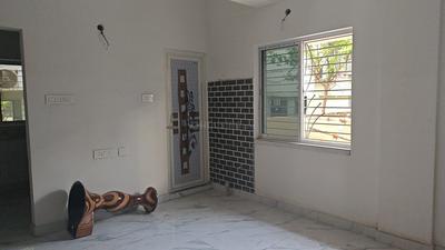 Living Room Image of 800 Sq.ft 2 BHK Apartment / Flat for sale in Naktala Kolkata for Rs. 4960000