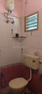 Bathroom Image of 600 Sq.ft 1 BHK Apartment / Flat for rent in Jubilee Hills Hyderabad for Rs. 21002