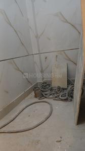 Bathroom Image of 650 Sq.ft 1 BHK Apartment / Flat for sale in Shalimar Garden Ghaziabad for Rs. 3000000