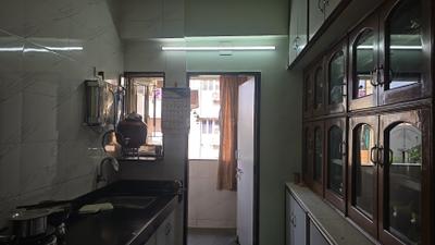 Kitchen Image of 972 Sq.ft 2 BHK Apartment / Flat for sale in Paldi Ahmedabad for Rs. 8500000