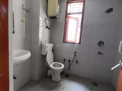 Image of 2100 Sq.ft 3 BHK Apartment / Flat for rent in Naval Technical Officers Apartment, Sector 22 Dwarka, New Delhi for Rs. 50000