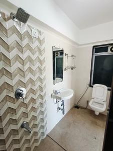 Image of 1600 Sq.ft 3 BHK Apartment / Flat for rent in Tardeo, Mumbai for Rs. 200000