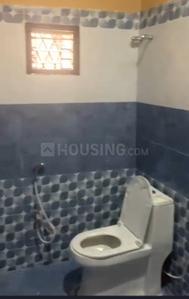 Bathroom Image of 2200 Sq.ft 2 BHK Independent House for rent in Getlatu Ranchi for Rs. 15000