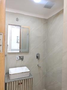 Common Bathroom Image of 2400 Sq.ft 4 BHK Apartment / Flat for sale in Ashoka Enclave, Sector 11 Dwarka New Delhi for Rs. 35000000