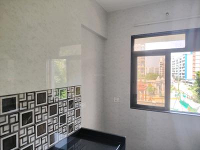 Kitchen Image of 600 Sq.ft 1 BHK Apartment / Flat for rent in Kavya Hill View, Kasarvadavali Thane for Rs. 15500