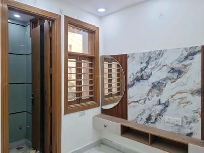 Bedroom Image of 810 Sq.ft 3 BHK Apartment / Flat for sale in Nawada New Delhi for Rs. 4900000