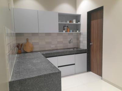 Kitchen Image of 1110 Sq.ft 2 BHK Apartment / Flat for sale in Warje Pune for Rs. 8500000