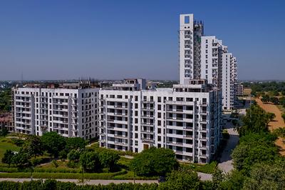 Image of 450 Sq.ft Residential Plot / Land for sale in Sector 89A, Gurgaon for Rs. 36000000
