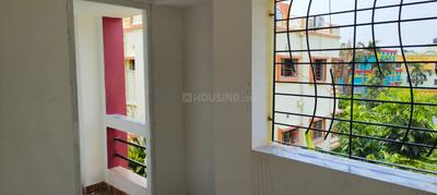 Balcony Image of 350 Sq.ft 1 BHK Apartment / Flat for rent in Thakurpukur Kolkata for Rs. 7000