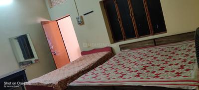 Bedroom Image of Kanti devi girls hostel in Lalbagh, Lucknow