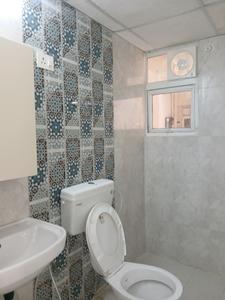 Common Bathroom Image of 850 Sq.ft 2 BHK Apartment / Flat for sale in Signature Global The Millennia by Signature Global, Sector 37D Gurgaon for Rs. 7500000