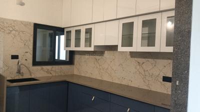 Kitchen Image of 1200 Sq.ft 3 BHK Apartment / Flat for rent in Yash Complex, Gotri Vadodara for Rs. 40000