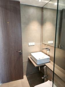 Image of 1350 Sq.ft 3 BHK Apartment / Flat for sale in Bandra West, Mumbai for Rs. 92000000
