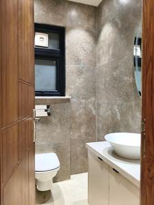 Common Bathroom Image of 2565 Sq.ft 4 BHK Builder Floor for sale in Paramount Luxury Anantraj, Sector 63 Gurgaon for Rs. 32000000