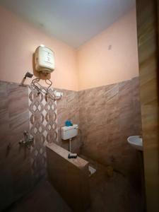 Image of 1250 Sq.ft 2 BHK Apartment / Flat for rent in Indira Nagar, Lucknow for Rs. 17000