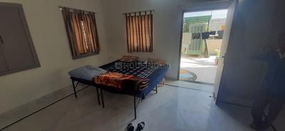 Bedroom Image of 400 Sq.ft 2 BHK Builder Floor for rent in Khema-Ka-Kuwa Jodhpur for Rs. 10000