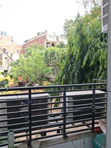 Balcony Image of 400 Sq.ft 1 RK Builder Floor for rent in Baljit Nagar New Delhi for Rs. 13000