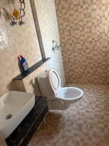 Image of 1050 Sq.ft 2 BHK Apartment / Flat for rent in Shri Radha Aqua Garden, Noida Extension, Greater Noida for Rs. 28000
