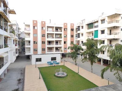 Building Image of 1200 Sq.ft 3 BHK Apartment / Flat for sale in New Alkapuri Vadodara for Rs. 5500000