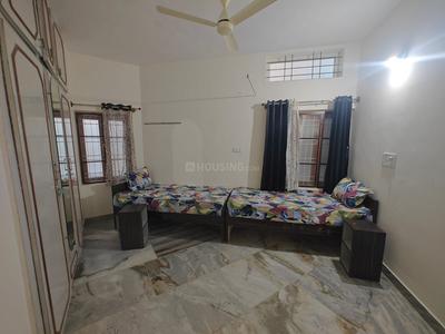 Bedroom Image of Nishi PG For Ladies in Yelahanka New Town, Bengaluru
