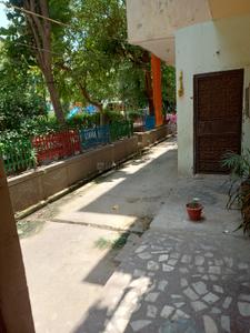 Balcony Image of 550 Sq.ft 2 BHK Builder Floor for sale in Dilshad Garden New Delhi for Rs. 5600000