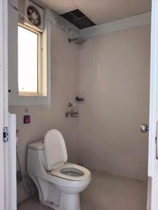 Common Bathroom Image of 750 Sq.ft 2 BHK Apartment / Flat for sale in Pyramid Urban Homes, Sector 70A Gurgaon for Rs. 6900000