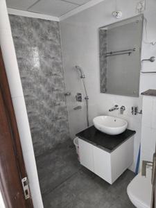 Bathroom Image of 1070 Sq.ft 2 BHK Apartment / Flat for sale in Gillco Parkhills, Sector 118 Mohali for Rs. 9700000