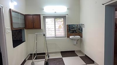 Living Room Image of 1300 Sq.ft 2 BHK Apartment / Flat for rent in Hitech City Hyderabad for Rs. 35000