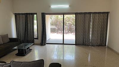 Living Room Image of 3825 Sq.ft 4 BHK Villa for sale in Gala Villa Aqua, Shantipura Ahmedabad for Rs. 60000000