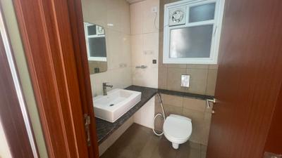 Image of 1645 Sq.ft 3 BHK Apartment / Flat for sale in L And T Raintree Boulevard, Sahakara Nagar, Bengaluru for Rs. 32500000