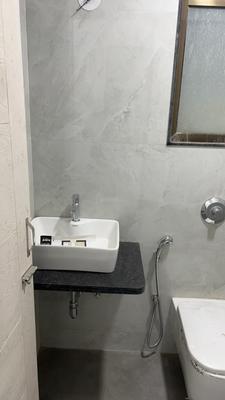Image of 800 Sq.ft 2 BHK Apartment / Flat for sale in Dahisar West, Mumbai for Rs. 17000000